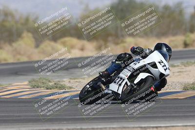 media/Nov-02-2025-CVMA (Sun) [[337aff29ab]]/Race 8-Formula Lightweight Twins Shootout/